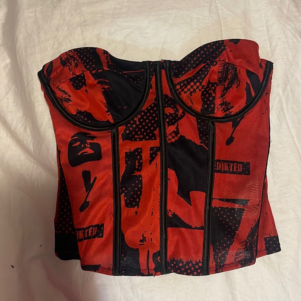 EDIKTED - Red and Black Corset Top